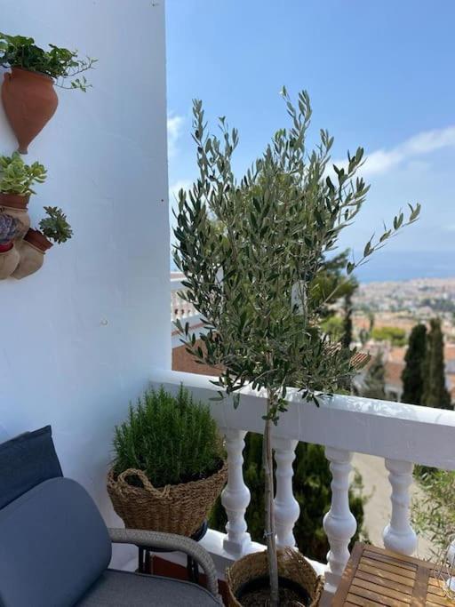 Precioso Apartamento Mandarinos Con Vistas Al Mar Nerja Esterno foto