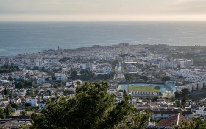 Precioso Apartamento Mandarinos Con Vistas Al Mar Nerja Esterno foto